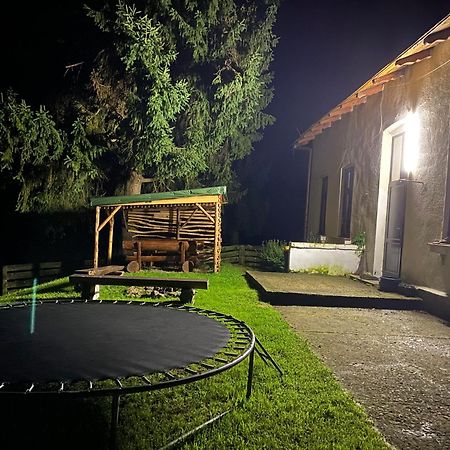 Stara Szkola Villa Krempna Eksteriør billede